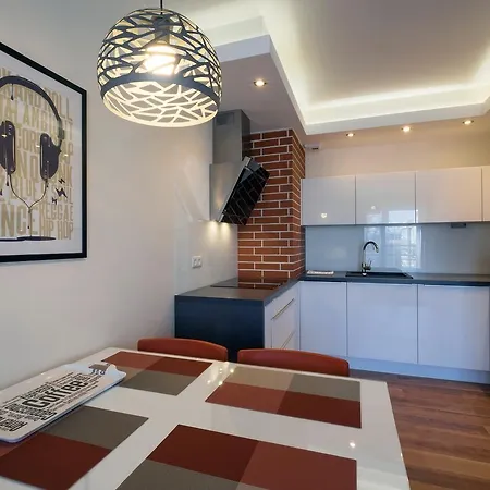 公寓 Starowka - Melody *